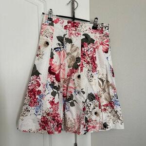 White House Black Market Floral Skirt